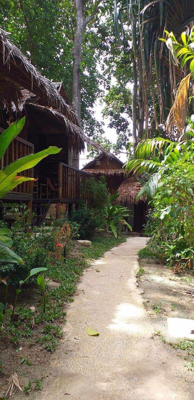 Bonus Resort Koh Lipe Exterior photo